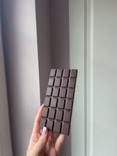 Charger l'image dans la galerie, Tablette de chocolat pure origine MADAGASCAR 63% 70g